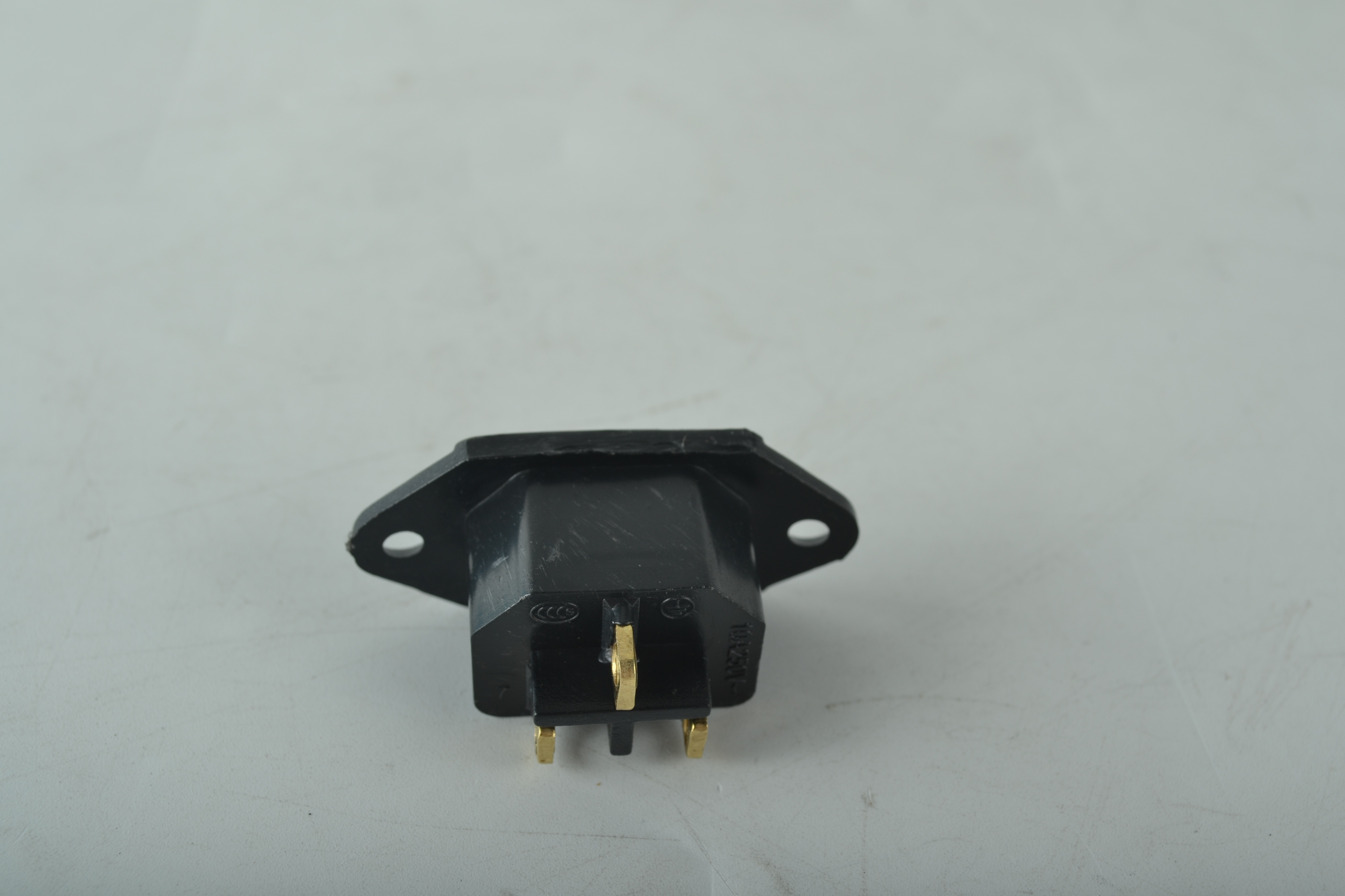 Socket - B08010006